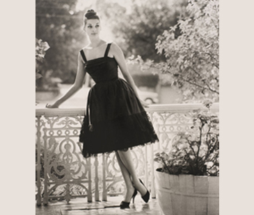 Maggi Tabberer posed for Bruno Benini in 1958. (AAP: Powerhouse Museum, Bruno Benini)